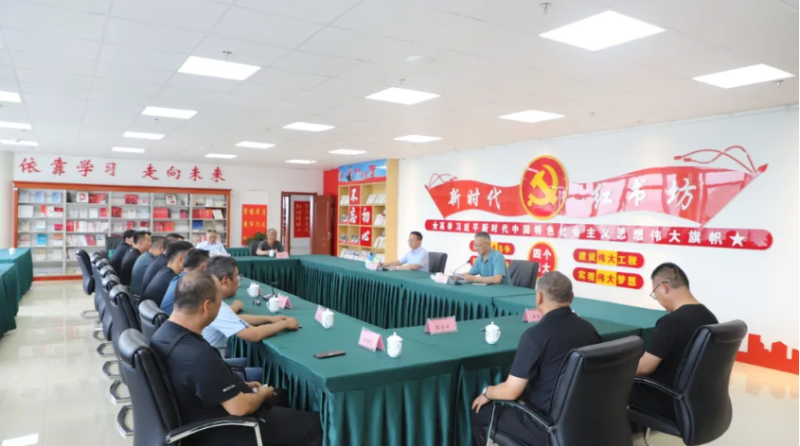 集團(tuán)工會組織開展慶“八一”退伍軍人座談活動